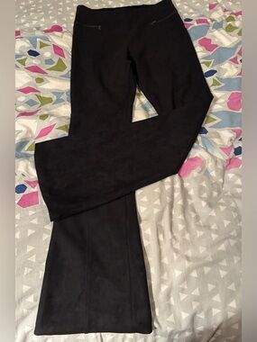 Black faux suede stretch pants by BCBG Max Azria size M. EUC